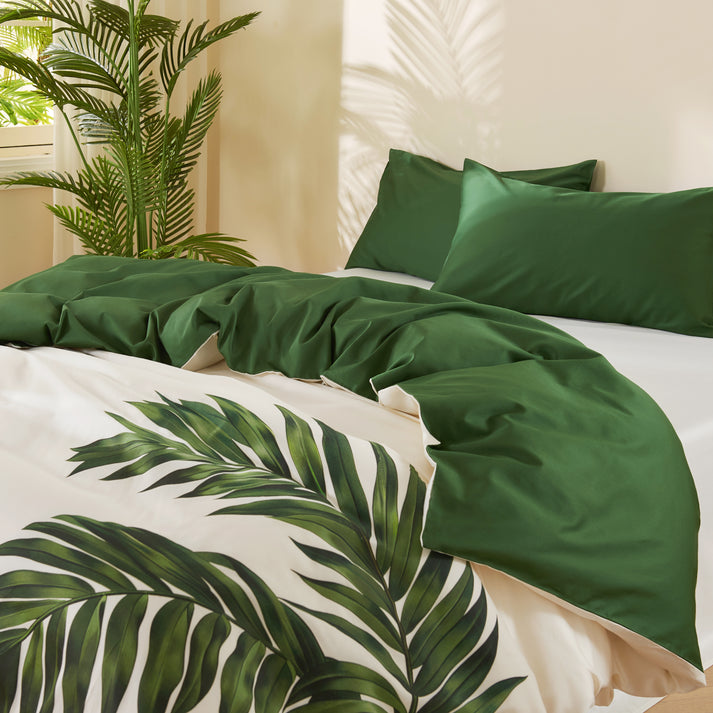 1. Wildnace Signature Long‑Staple Cotton Duvet Cover (White & Palm Leaf Green)